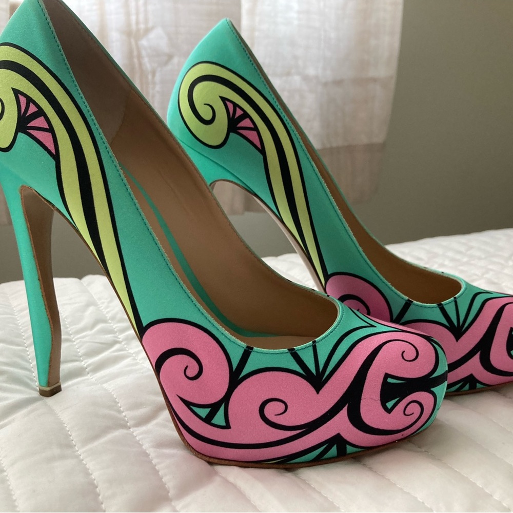 Nicholas Kirkwood pumps